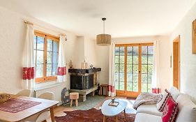 Rare, Quite & Central Apartment With Garden & Fireplace